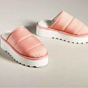 NWOT Anthropologie Maeve Pink Puffer Platform Slippers, Size M (7/8)